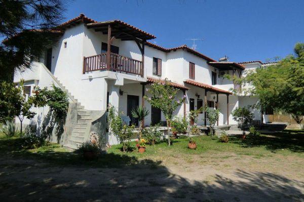 Rooms and apartments Nufaro